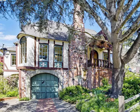 51 Forest Ln, Berkeley, CA 94708 photo 1