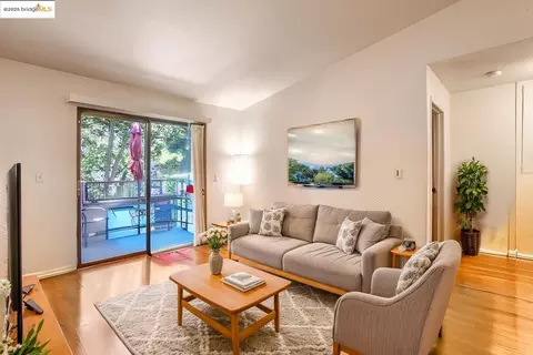 515 Lancaster Ln #236, Bay Point, CA 94565