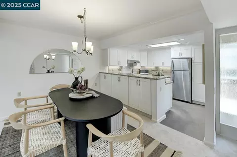 1873 Golden Rain Rd #1, Walnut Creek, CA 94595