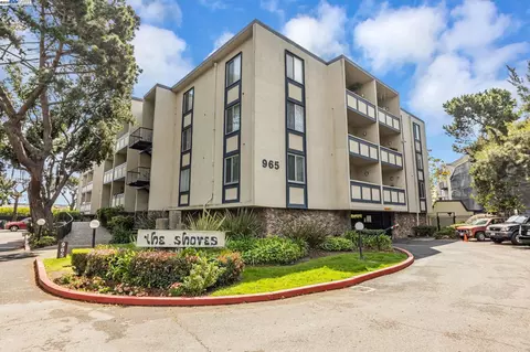 965 Shorepoint Ct #207, Alameda, CA 94501 photo 1