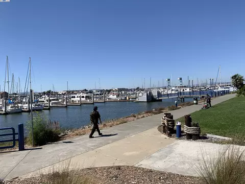25 Burnham St, Vallejo, CA 94590 photo 11
