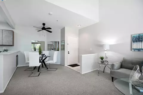 25850 Kay Ave #334, Hayward, CA 94545