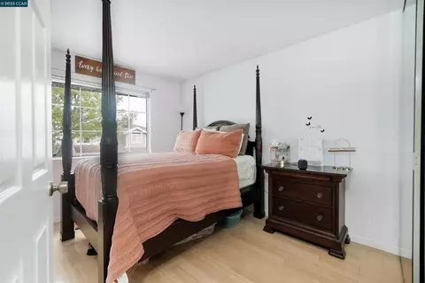 Bedroom - 266 Scotts Vly, Hercules, CA 94547 photo 4 of 4