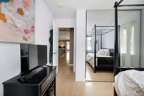 Bedroom - 266 Scotts Vly, Hercules, CA 94547 photo 3 of 4