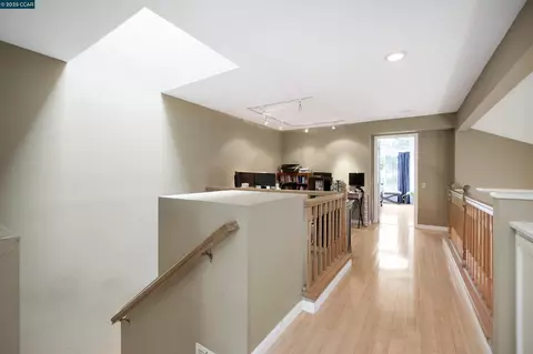 Entry Way - 266 Scotts Vly, Hercules, CA 94547 photo 2 of 3