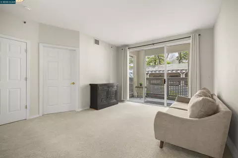 1840 Tice Creek Dr #2108, Walnut Creek, CA 94595