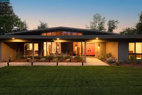 3138 Oakwood Ln, Alamo, CA 94507