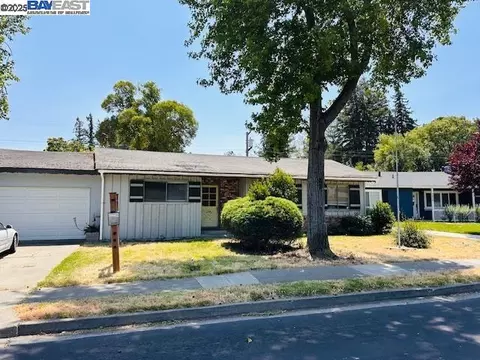 7516 Hillrose Dr, Dublin, CA 94568 photo 1