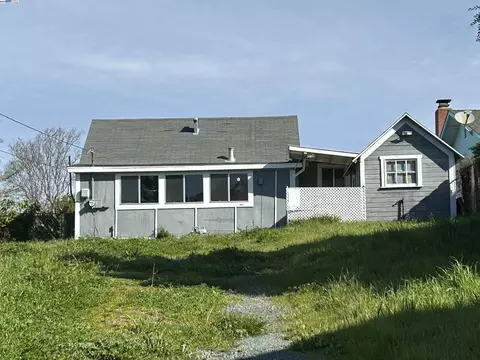1230 Hazel Dr, Pinole, CA 94564 photo 1