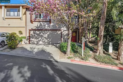 2415 Deer Tree Ct, Martinez, CA 94553 photo 1