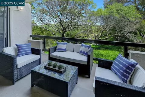 3711 Terra Granada Dr #4B, Walnut Creek, CA 94595