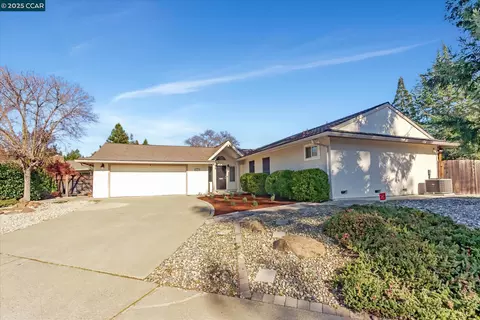 2626 Lariat Ln, Walnut Creek, CA 94596