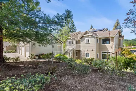 4829 Terra Granada Dr #2B, Walnut Creek, CA 94595
