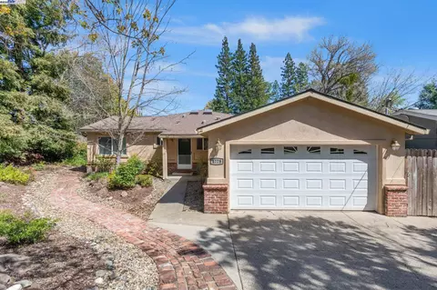 4778 New York Ave, Fair Oaks, CA 95628