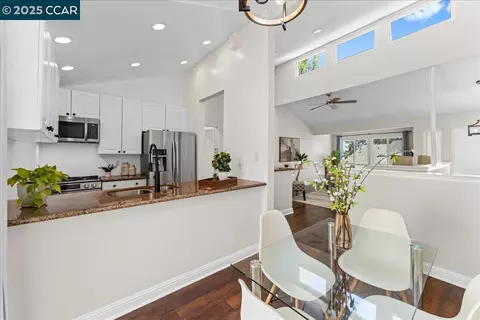 429 Ridgeview Dr, Pleasant Hill, CA 94523