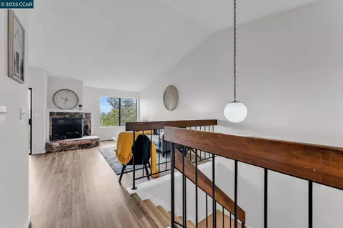 1483 Ashwood Dr, Martinez, CA 94553