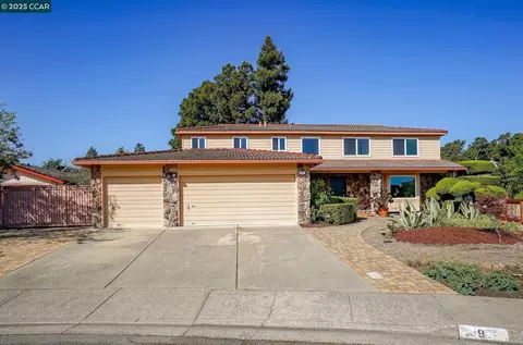 9 Powder Bowl Ct, Richmond, CA 94803