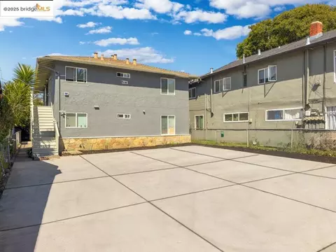 1533 Julia St, Berkeley, CA 94703 photo 1