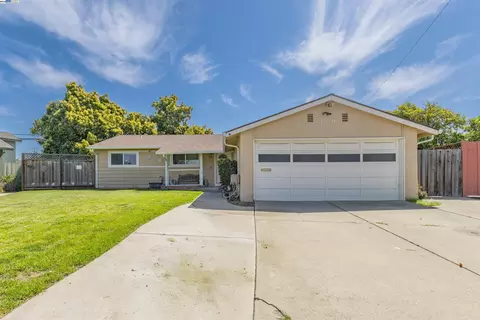 39650 Bliss Ct, Fremont, CA 94538