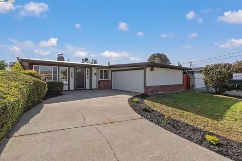 27683 Miami Ave, Hayward, CA 94545