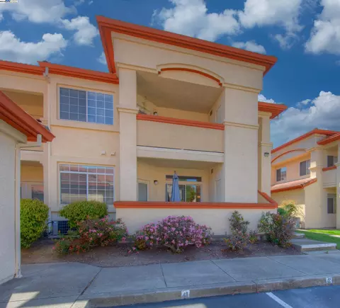 7090 Dublin Meadows St #D, Dublin, CA 94568 photo 1