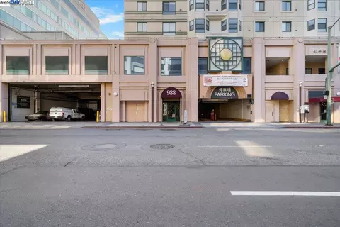 988 Franklin St #1503, Oakland, CA 94607 photo 1
