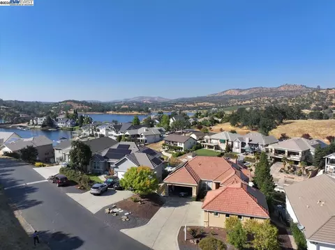 6040 Bluff View Rd, Copperopolis, CA 95228 photo 1