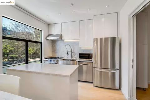 1849 Shattuck Ave #201, Berkeley, CA 94709 photo 1