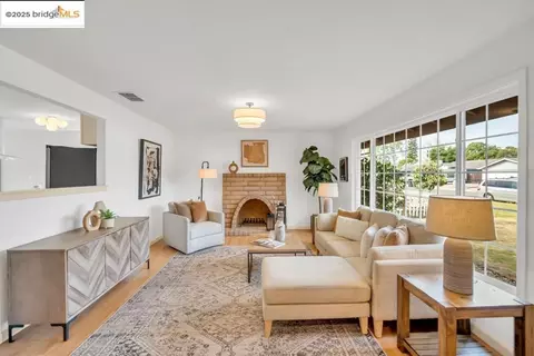 2968 Calle Del Sol Way, Rancho Cordova, CA 95670
