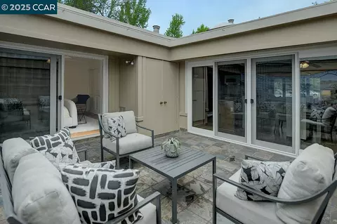 1736 Golden Rain Rd #6, Walnut Creek, CA 94595