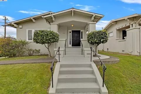 1315 Hampel St, Oakland, CA 94602