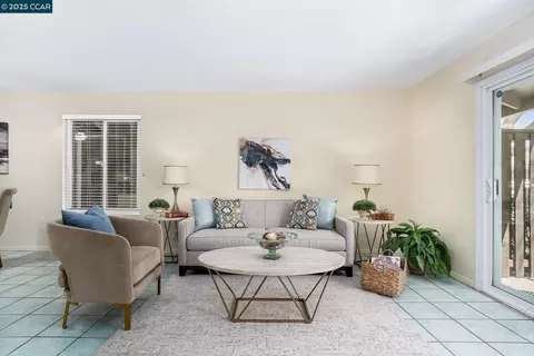 2065 Olivera Rd #A, Concord, CA 94520