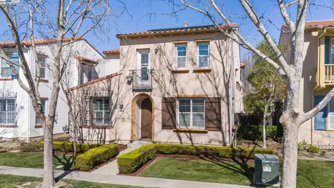 2522 Basswood Dr, San Ramon, CA 94582