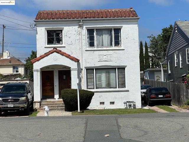 1342 E 31st St, Oakland, CA 94602 | MLS# 41093956 | 3 Photos - Movoto