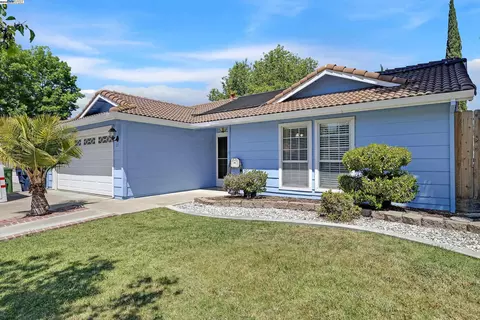 85 Deerwood Ln, Tracy, CA 95376 photo 1