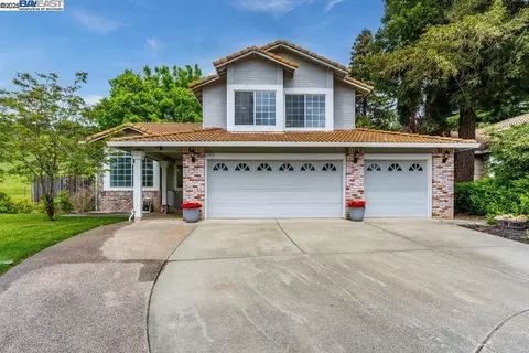 3342 Foxfire Ct, Fairfield, CA 94534 photo 1