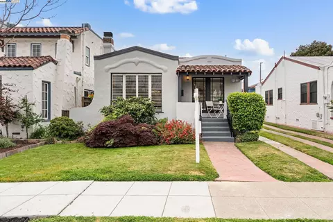 2806 Clay St, Alameda, CA 94501 photo 1