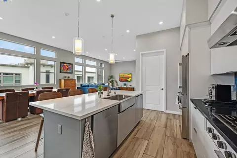 5650 Lexington Ave #402, Dublin, CA 94568