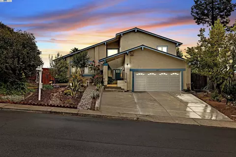 28007 Fallbrook Dr, Hayward, CA 94542 photo 1