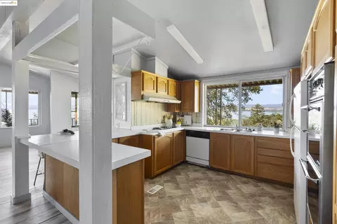 Kitchen - 3215 Knob St, Nice, CA 95464 photo 2 of 5