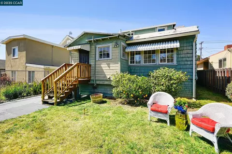 Exterior - 1322 Virginia St, Berkeley, CA 94702 photo 5 of 13