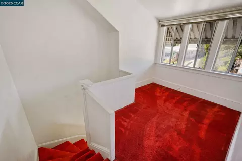 Bedroom - 1322 Virginia St, Berkeley, CA 94702 photo 3 of 7