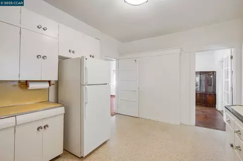 Kitchen - 1322 Virginia St, Berkeley, CA 94702 photo 3 of 4