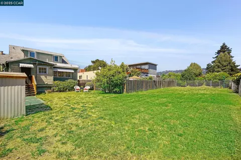 Exterior - 1322 Virginia St, Berkeley, CA 94702 photo 9 of 13