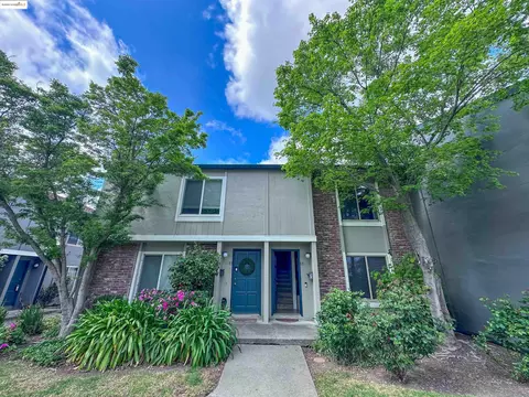3650 Northwood Dr #B, Concord, CA 94520