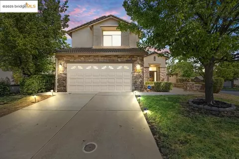 530 Kilsyth Ct, Folsom, CA 95630