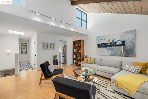 1364 Henry St, Berkeley, CA 94709 photo 1