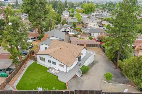 2020 Hill Ave, Hayward, CA 94541