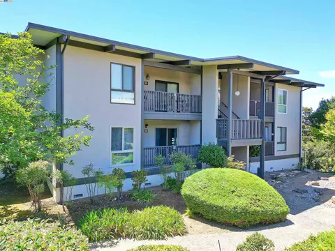 19100 Crest Ave #23, Castro Valley, CA 94546