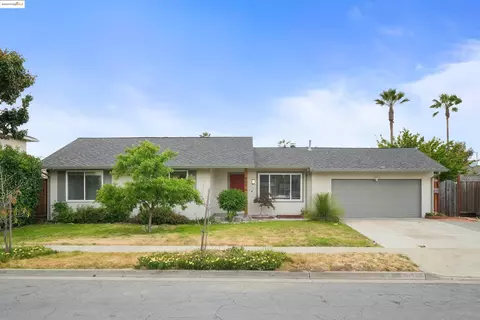 4881 Rue Loiret, San Jose, CA 95136